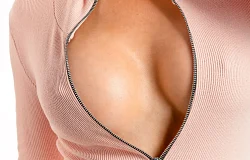 Powiększanie piersi - chwilowa zachcianka czy próba uporania się z kompleksem